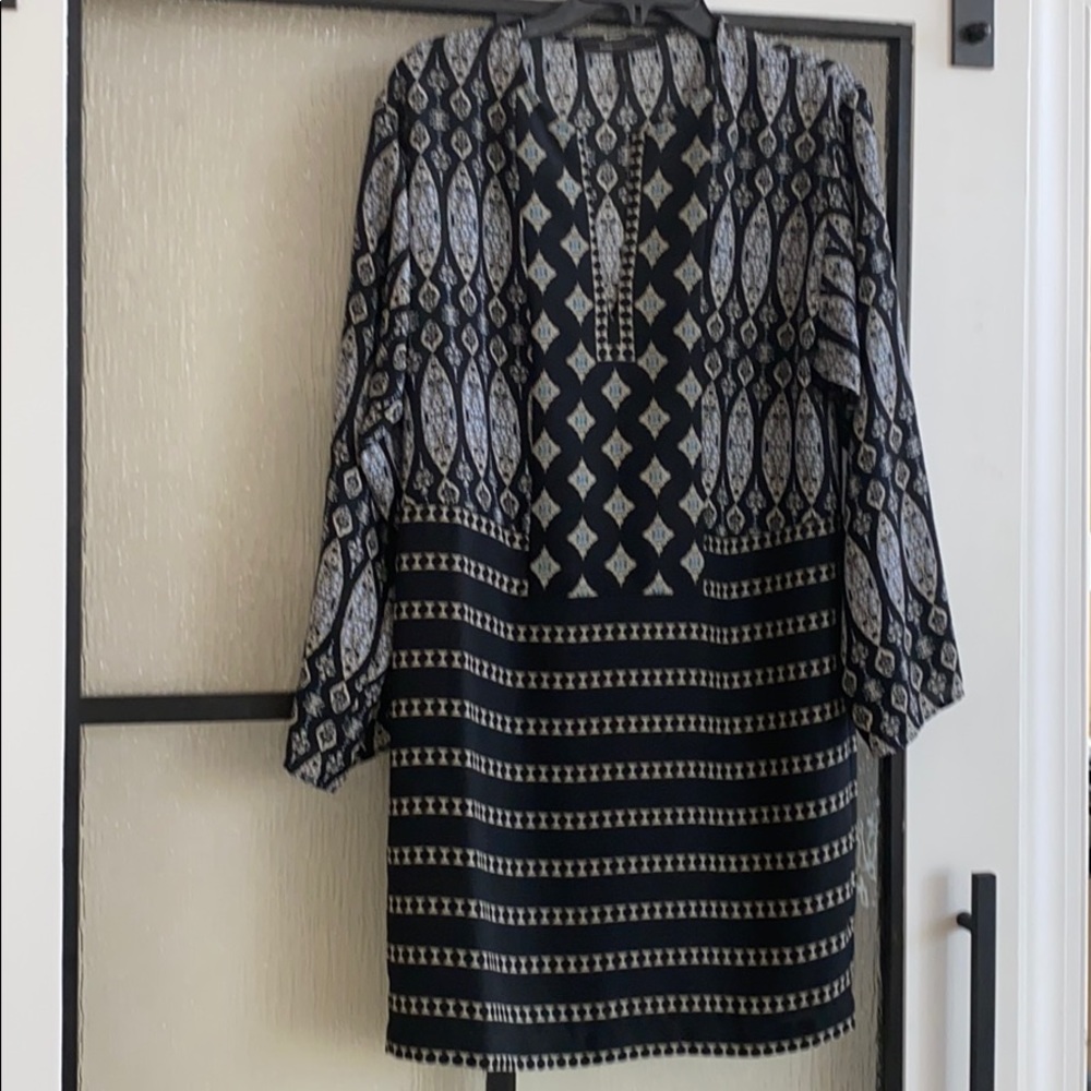 Beautiful dress!  Never worn!